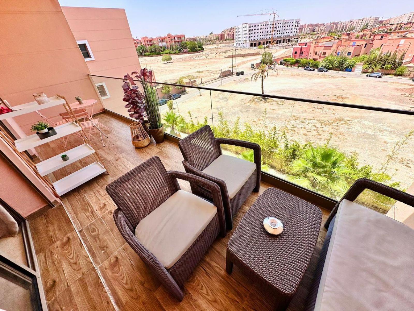 Appartement Luxueux Avec Piscine 10 Minutes Du Centre Ville Marrakesh Ngoại thất bức ảnh